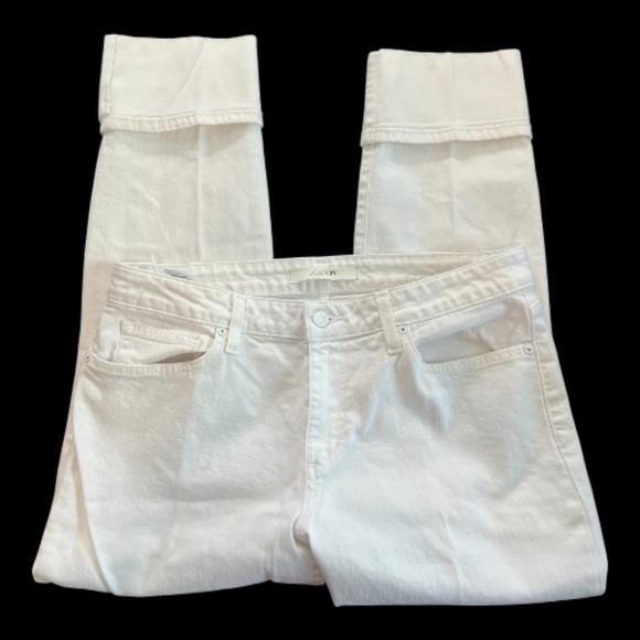 Joe's Jeans Denim - EUC Joe’s white cuffed cropped mid rise jeans | size 31